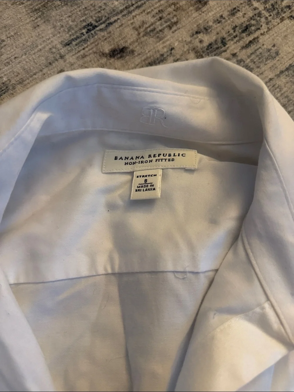 Banana Republic White Button-Up Shirt - Picture 2 of 2